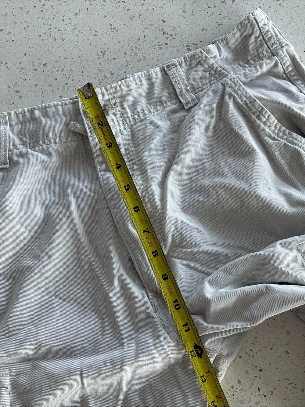 000 - VINTAGE 00s LEVIS STRAUS Y2K CARGO CARPENTER SIZE 36 SHORTS